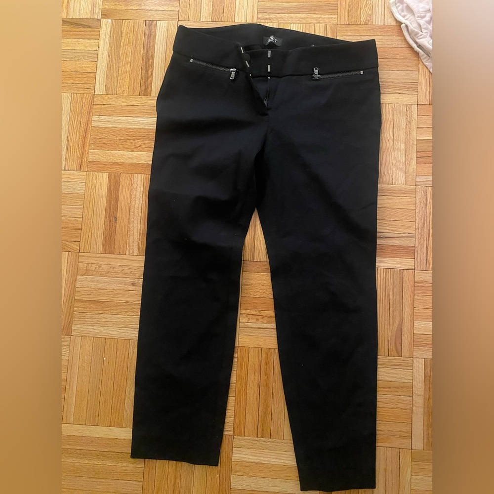 Loft Marisa Cropped Black pant. Stretchier fabric. Wore a few times.